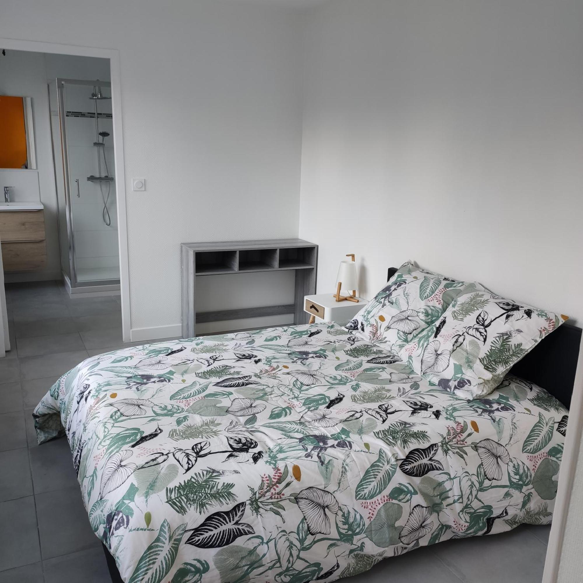 Appartement Cosy Avec Place De Parking Privee Le Mans Exteriör bild